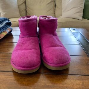 Fuchsia colored mini boot uggs
